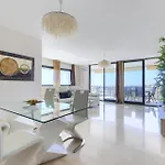 Hollywood Hills - Seaview *